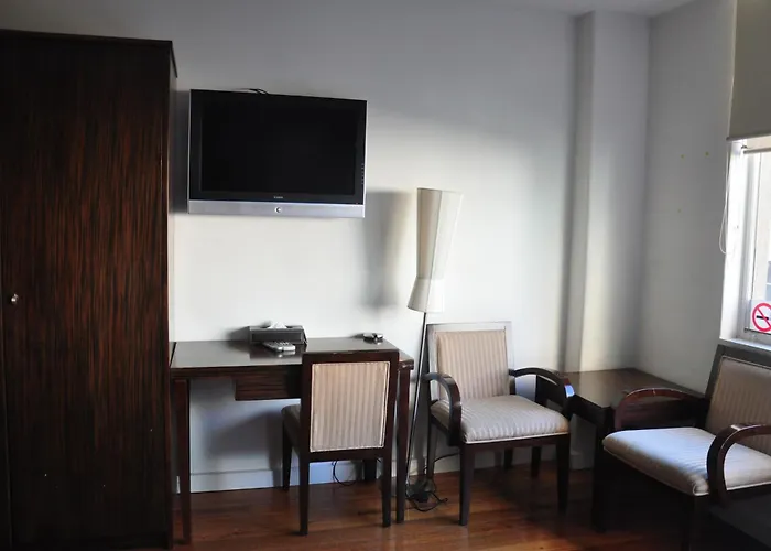 Yti Garden Hotel